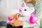 Preview: Habibi Plush Premium Einhorn „Rainbow“, liegend: Wärme-Plüsch, Größe: 31cm