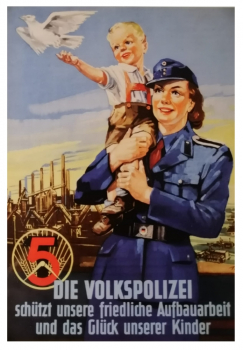 „Die Volkspolizei“ DDR-Plakat - Postkarte, Größe: 10,5x14,8cm