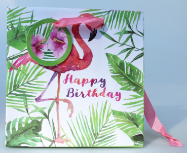 Carola Pabst „Happy Birthday“: Geschenktüte Flamingo L/B/H 15x8x15cm