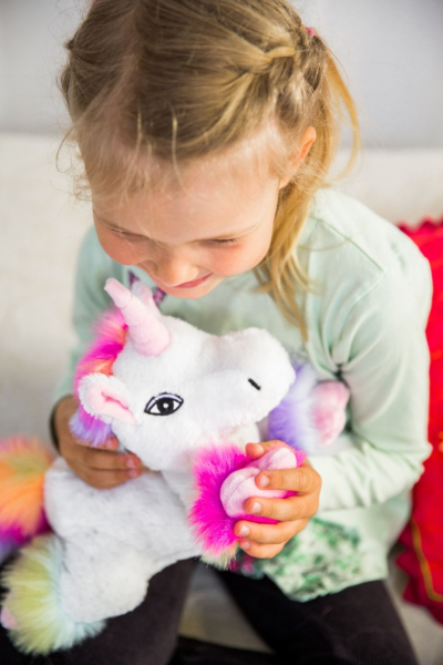 Habibi Plush Premium Einhorn „Rainbow“, liegend: Wärme-Plüsch, Größe: 31cm
